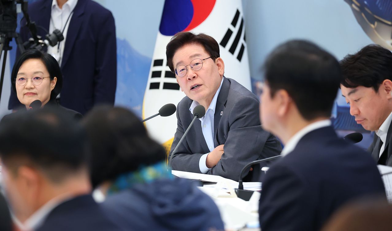5일 청와대 영빈관에서 열린 교육부·국가교육위원회 부처 업무보고에서 이재명 대통령이 발언하고 있다. 연합뉴스