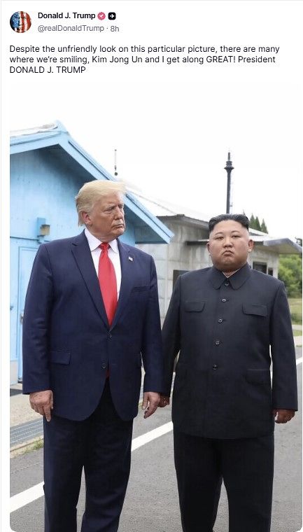 도널드 트럼프 미국 대통령은 15일(현지시간) 2019년 6월 김정은 북한 국무위원장과의 판문점 회동 사진을 자신의 소셜미디어(SNS)에 게시했다. 트럼프 대통령 SNS
