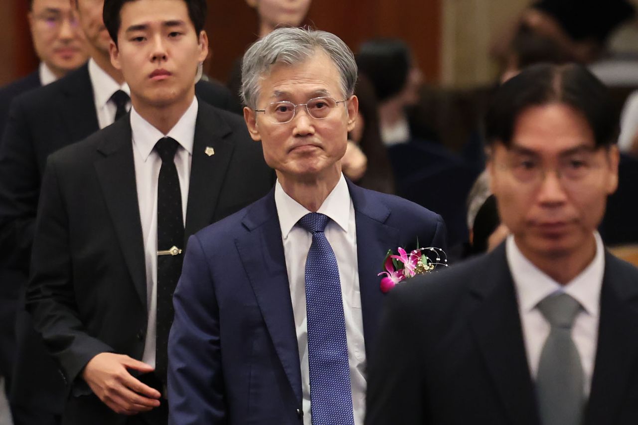 조희대 대법원장이 24일 서울 중구 더그랜드롯데 서울에서 열린 제34회 법의 지배를 위한 변호사대회에 참석하고 있다. 뉴시스