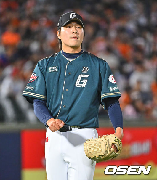 [OSEN=부산, 이석우 기자] 롯데 자이언츠 이승헌 089 2026.06.05 / foto0307@osen.co.kr