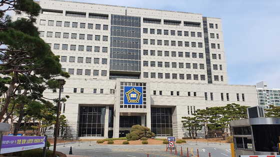 대전고법 및 대전지법 전경. 신진호 기자