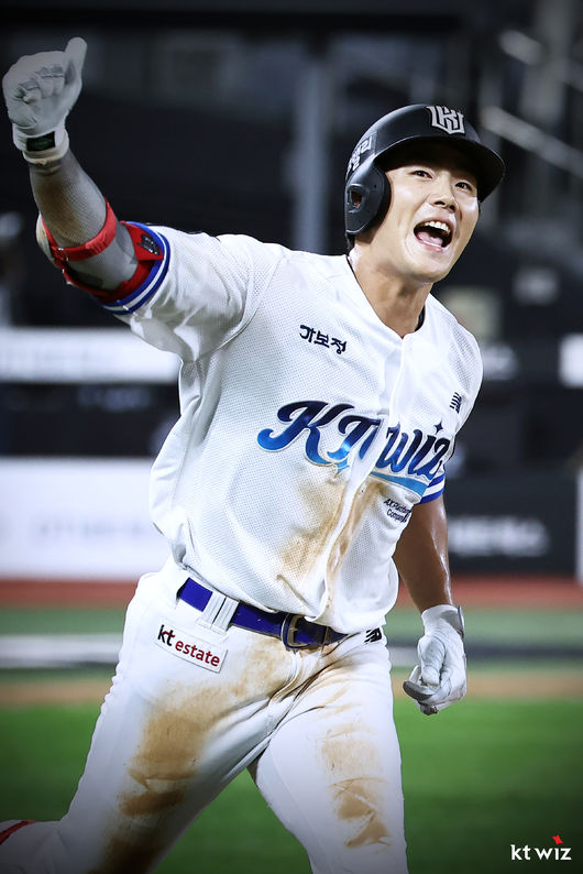 KT 위즈 제공