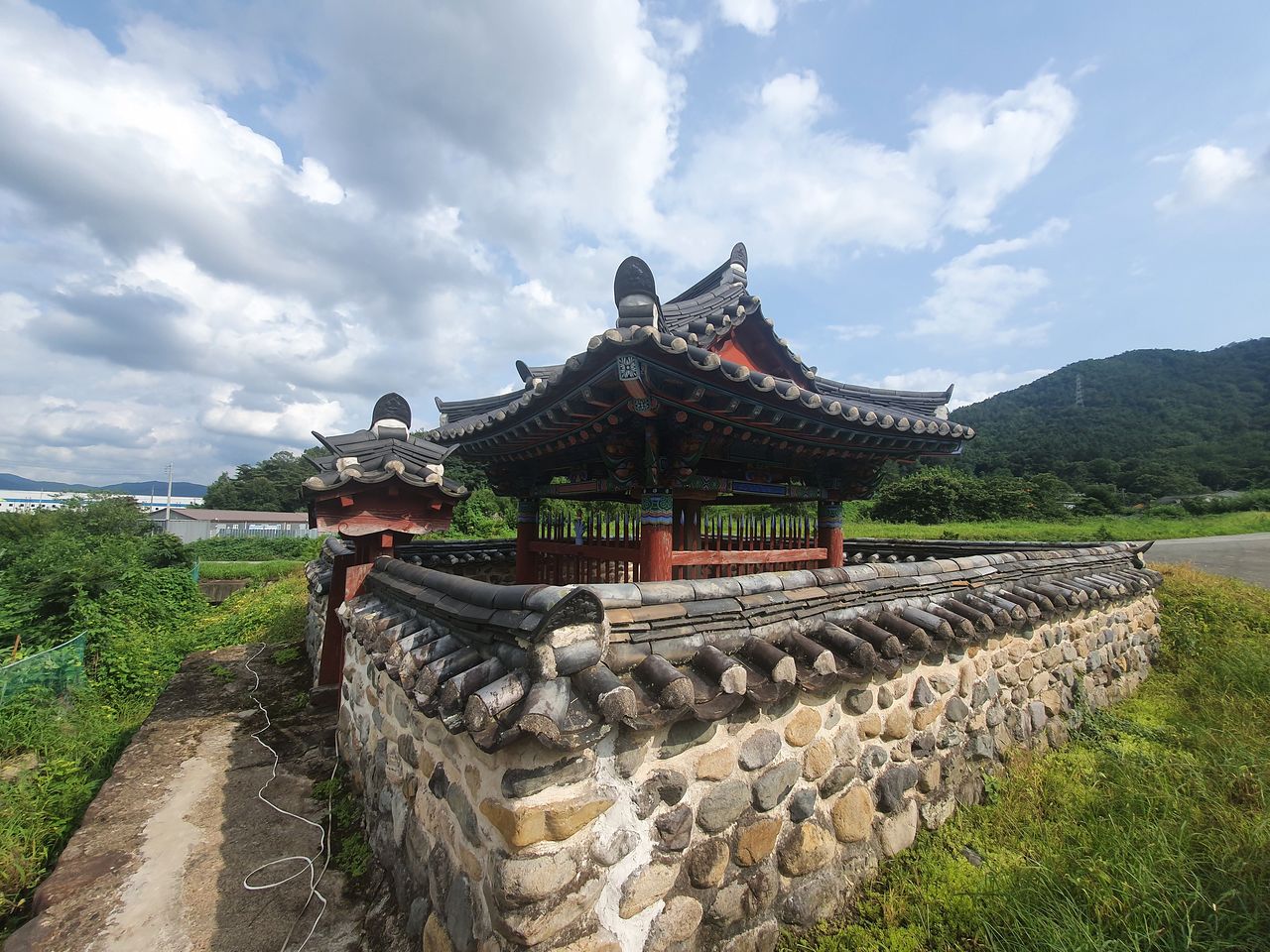 경남 밀양에 있는 김종직 신도비. [사진 국가유산청]