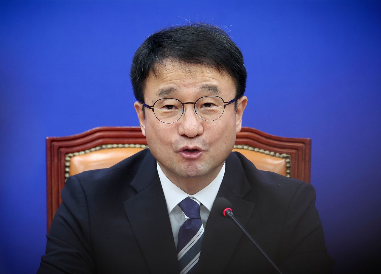 한병도 더불어민주당 원내대표가 지난 27일 국회에서 열린 정책조정회의에서 발언하고 있다. 임현동 기자