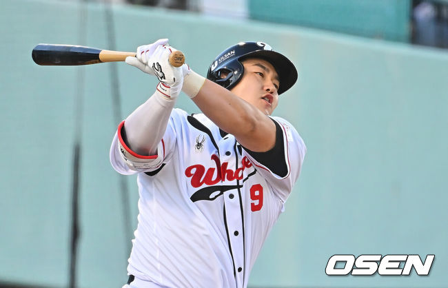 울산 웨일즈 최지만. /OSEN DB