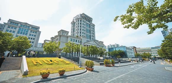 한국외대가 수시모집에서 대학·계열별 모집단위로 AI융합대학(서울)[통합모집]과 AI융합대학(글로벌)[통합모집]을 신설하여 33명을 선발한다. [사진 한국외국어대학교]