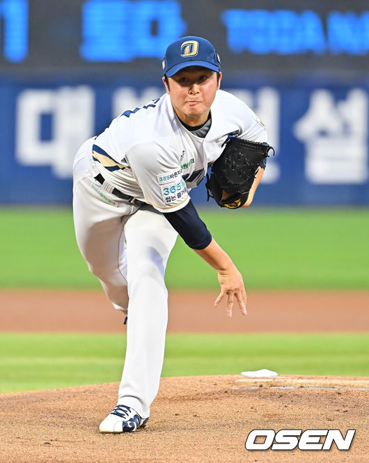 [OSEN=창원, 이석우 기자] 2일 창원NC파크에서 2026 신한 SOL KBO 리그 NC 다이노스와 KIA 타이거즈의 경기가 열렸다. 홈팀 NC는 토다가, 방문팀 KIA는 시라카와가 선발 출전했다. NC 다이노스 선발투수 토다가 역투하고 있다. 2026.09.02 / foto0307@osen.co.kr