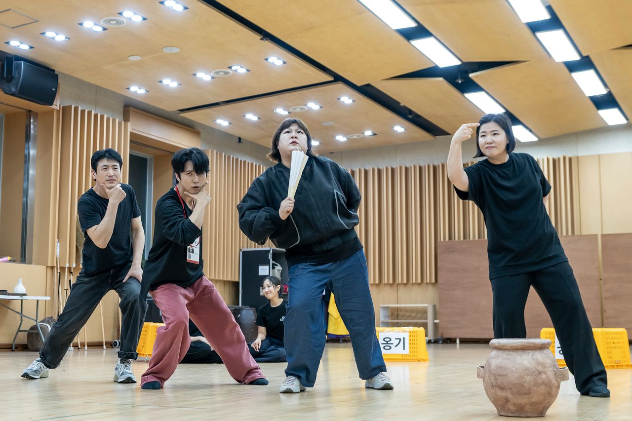 ‘옹옹옹’ 연습 장면. [사진 국립극장]