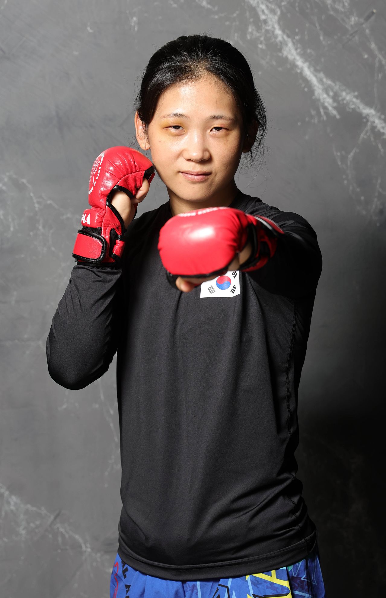 아시안게임 출전하는 종합격투기 3인방과 코치. 이보미(54kg,모던) / 강정현 기자. 2026.08.13.