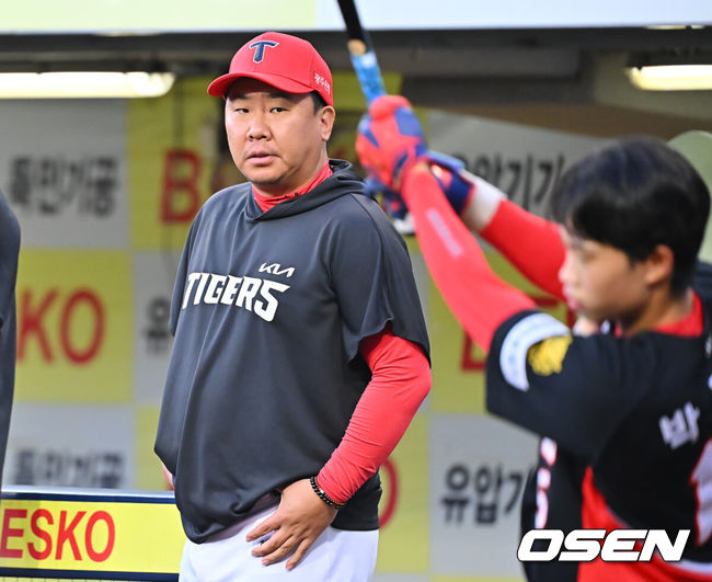 [OSEN=대구, 이석우 기자] KIA 타이거즈 이범호 감독, 박재현 058 2026.09.08 / foto0307@osen.co.kr