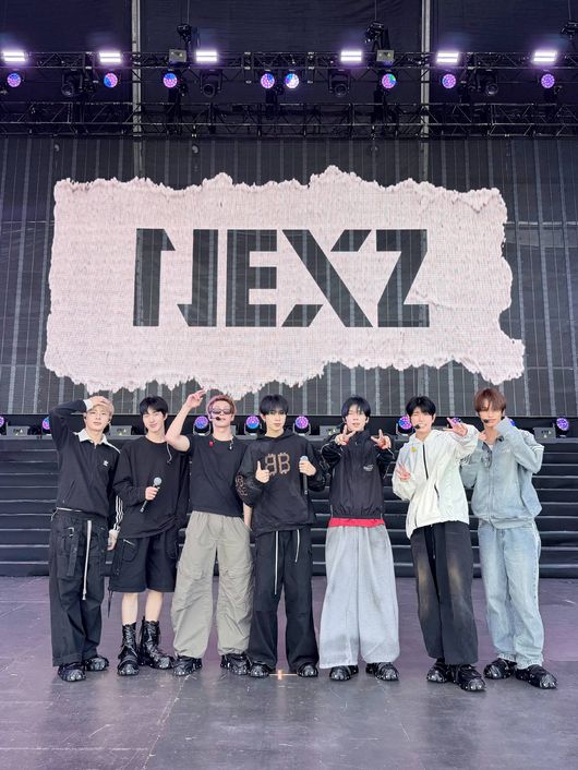 NEXZ
