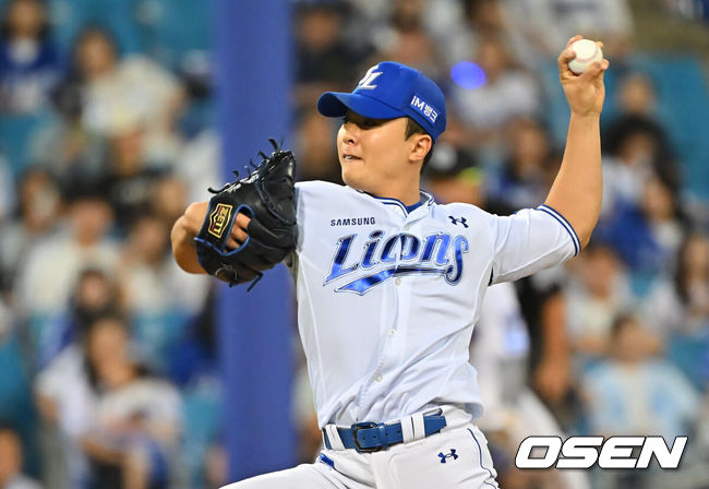 [OSEN=대구, 이석우 기자] 12일 대구삼성라이온즈파크에서 2026 신한 SOL KBO 리그 삼성 라이온즈와 LG 트윈스의 경기가 열렸다. 홈팀 삼성은 후라도가, 방문팀 LG는 톨허스트가 선발 출전했다. 삼성 라이온즈 이승민이 역투하고 있다. 2026.09.12 / foto0307@osen.co.kr