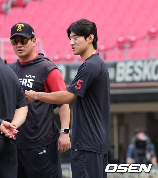 비골골절 정복술을 받고 챔피언스필드에 복귀한 김도영./KIA 타이거즈 제공