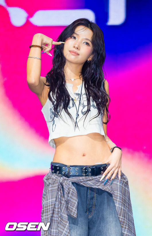 (G)I-DLE Soyeon