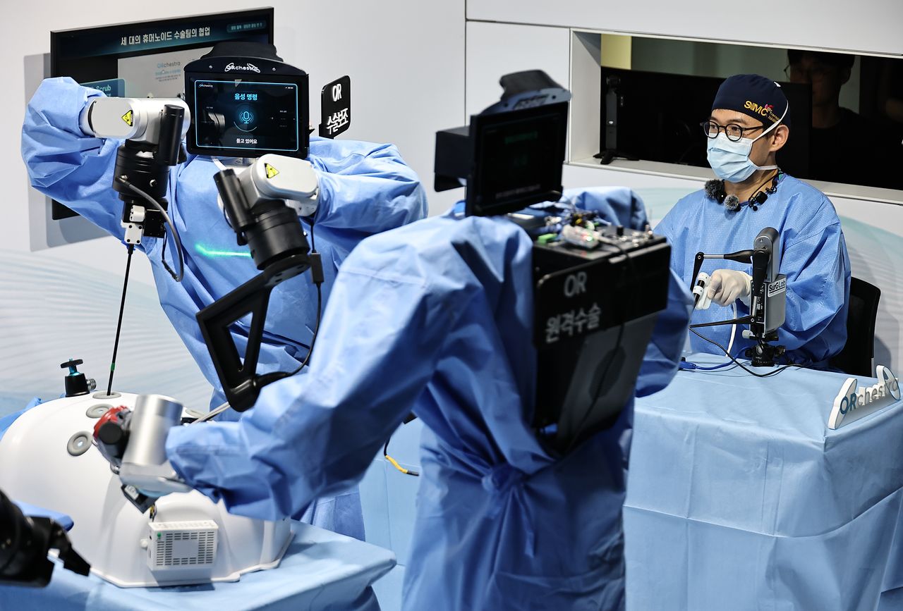 AI surgical robot