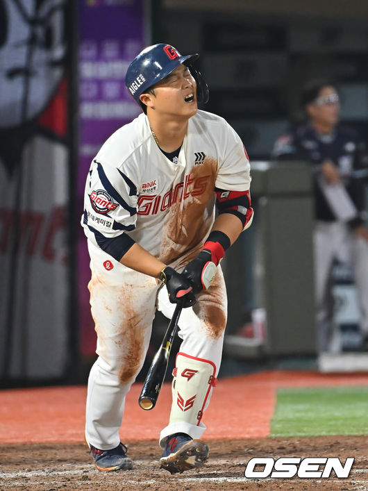 [OSEN=부산, 이석우 기자] 롯데 자이언츠 한동희 044 2026.09.11 / foto0307@osen.co.kr