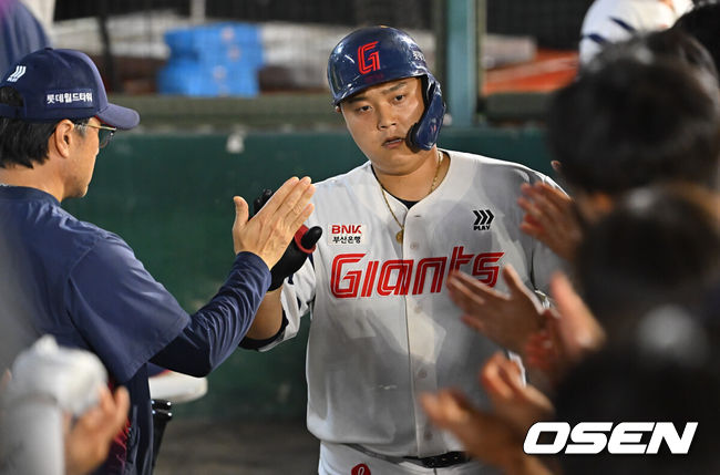 [OSEN=부산, 이석우 기자] 롯데 자이언츠 한동희 047 2026.09.18 / foto0307@osen.co.kr