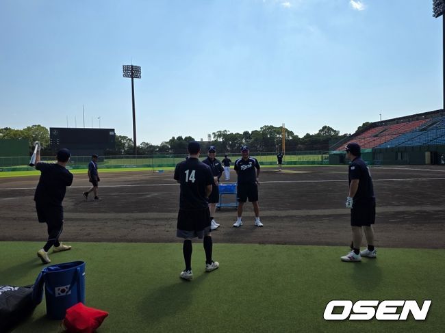 [OSEN=도요하시(일본), 이후광 기자] 24일 도요하시에서 진행된 야구대표팀 훈련 / backlight@osen.co.kr