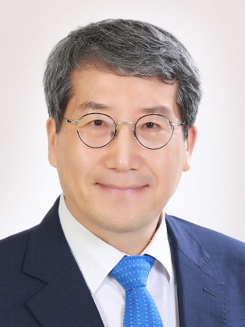 남궁문 한국열린산학연포럼 회장.