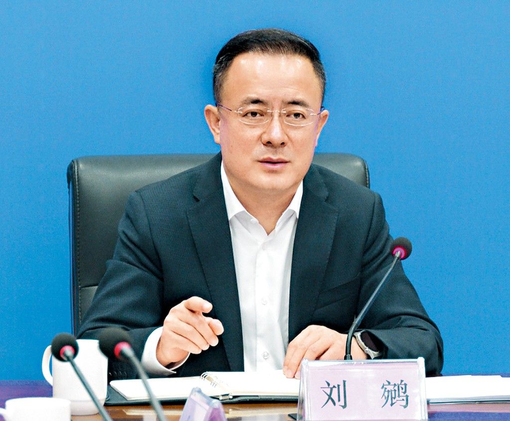 자진 사퇴한 류위안 신저우시장. 사진 성도일보 