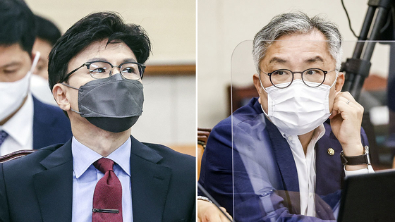 2022년 8월 22일 서울 여의도 국회 법제사법위원회 전체회의에서 한동훈 법무부 장관과 최강욱 당시 더불어민주당 의원이 채널A 사건을 둘러싸고 설전을 벌이고 있다. 김성룡 기자