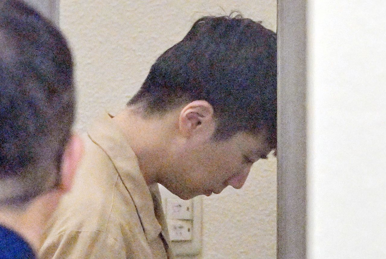 성폭력범죄의 처벌 등에 관한 특례법 위반(강간 등 살인) 혐의로 기소된 장윤기가 30일 1심 선고 공판을 받기위해 광주지법에 출석하고 있다. 뉴스1