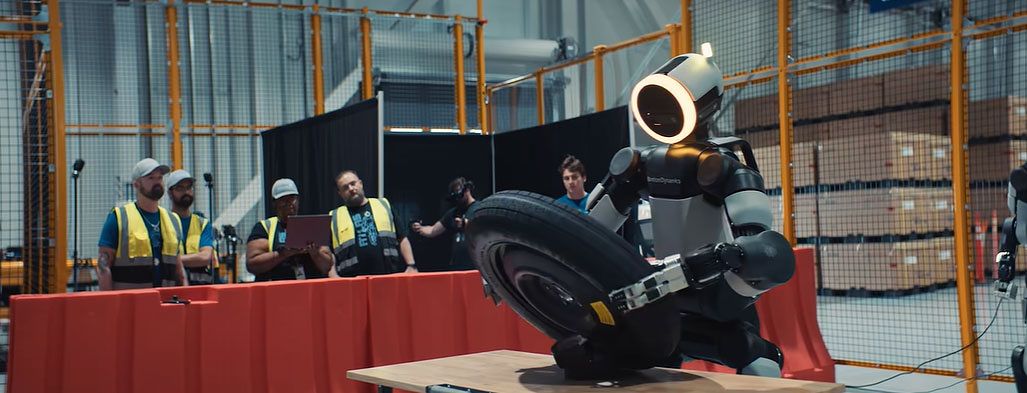 Atlas humanoid robot