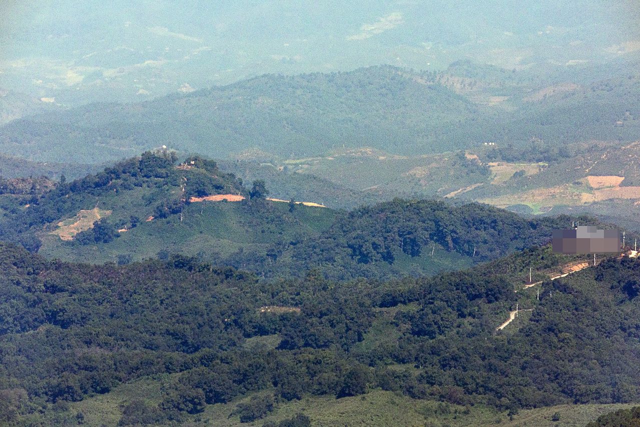 29일 경기도 파주시 접경지역에서 바라본 서부전선 비무장지대(DMZ) 일대. 연합뉴스