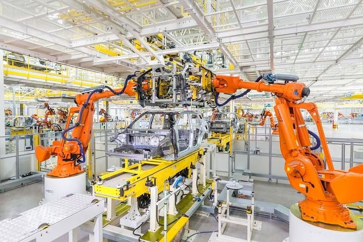 항저우(杭州)시 첸탕(錢塘)구에 위치한 지리(吉利·Geely)자동차 첸탕 제조기지의 스마트 제조 현장. 신화통신