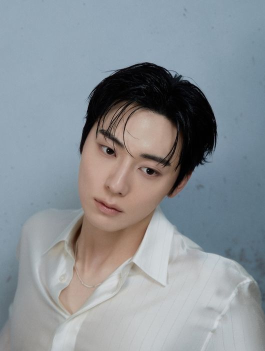 Hwang Minhyun
