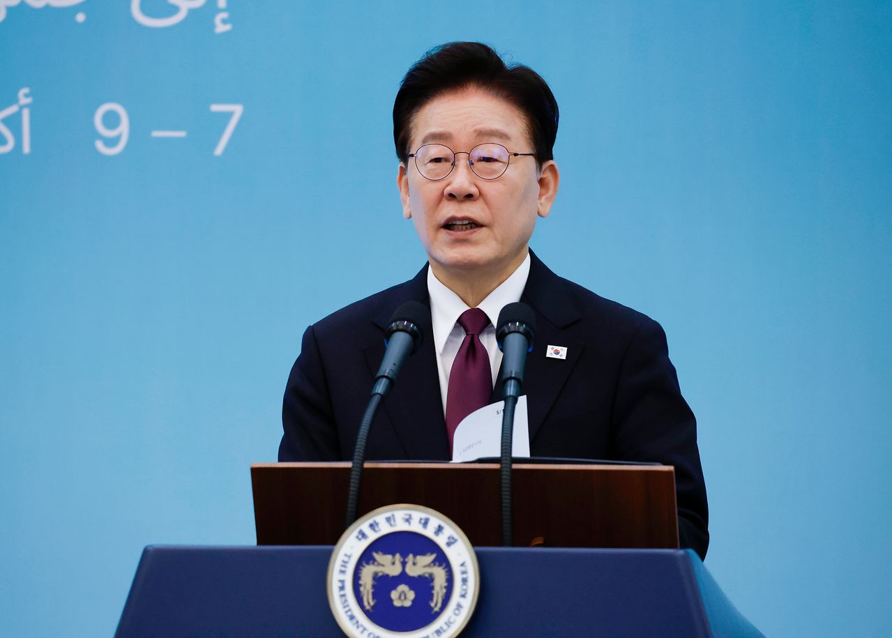 이재명 대통령이 지난 8일 청와대에서 압델 파타 알시시 이집트 대통령과 언론공동발표를 하고 있다. 청와대사진기자단