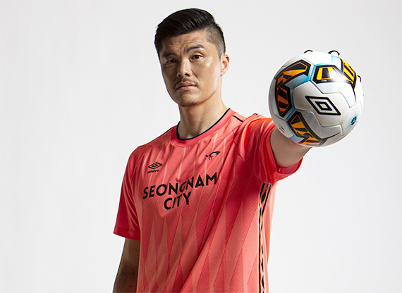 축구 국가대표 골기퍼 출신 김영광. 사진 성남FC