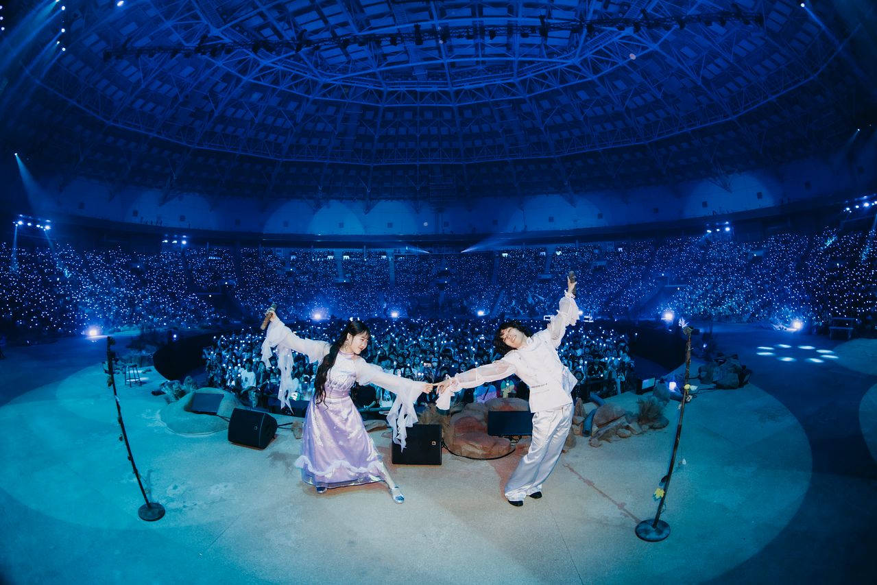 AKMU concert