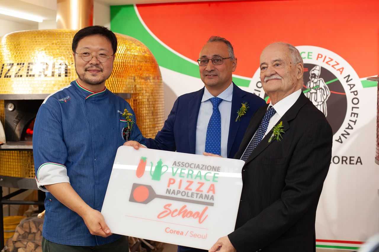 Neapolitan pizza school Korea