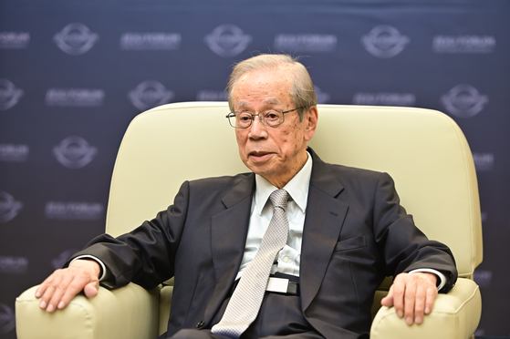 2024년 5월 제주포럼에서 중앙일보와 인터뷰하는 후쿠다 야스오 전 일본 총리. [중앙포토]