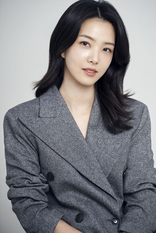 Kang Ji-young