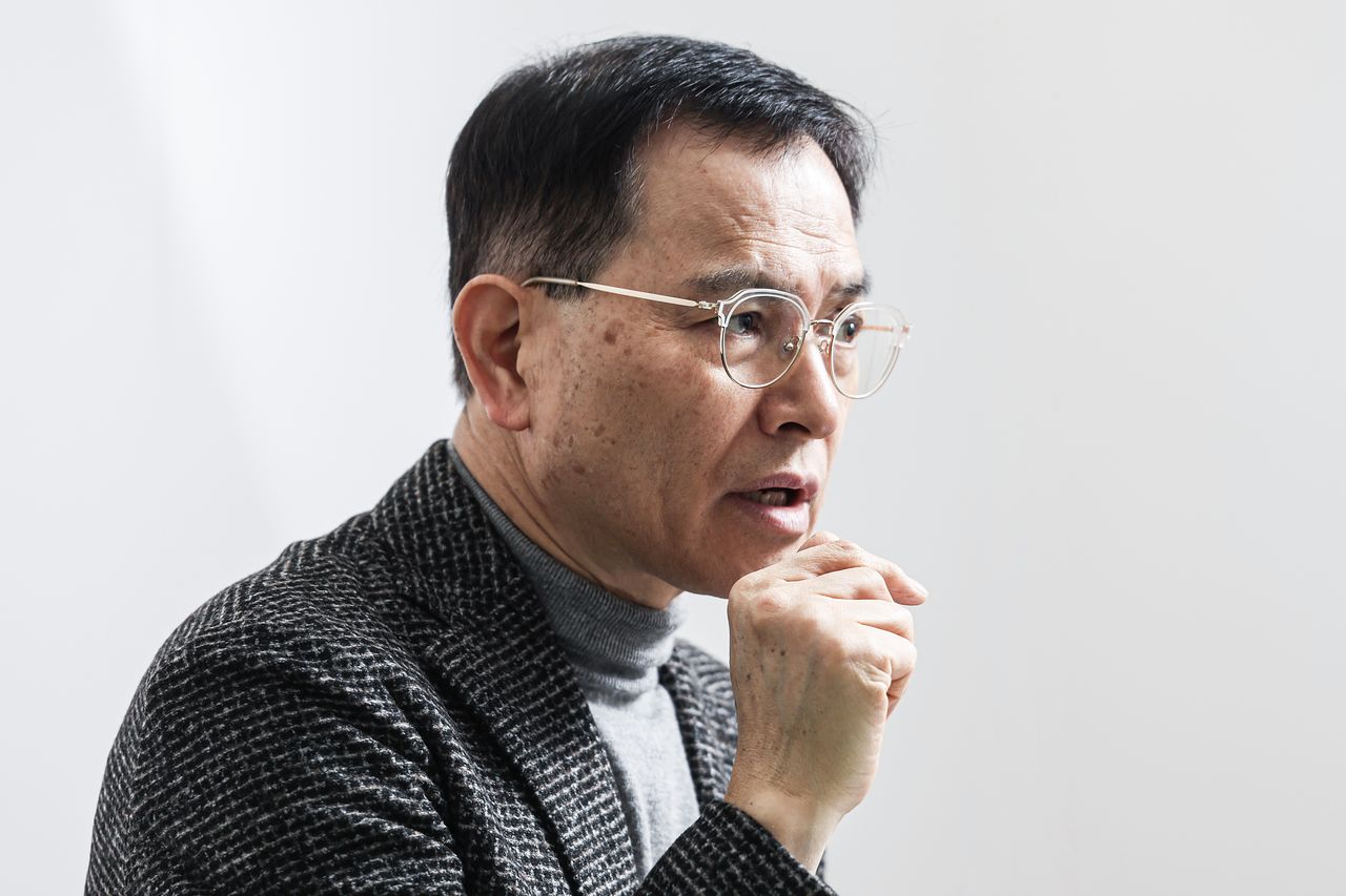 김부규씨는 퇴직한 선배와 지인들의 부고 문자를 받고 "사람은 존재감으로 산다"는 사실을 깨닫고 퇴직 후에도 일을 계속하기로 마음먹었다. 김경록 기자