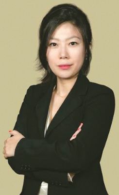 최미수 변호사는 메이저 법률그룹인 KMFM에 소속된 유능한 한인 변호사다. 일반 송무 및 각종 전문 분야 소송 케이스를 다룬다. 최근에는 자동차 문제와 관련된 레몬법 케이스도 상담하고 있다.