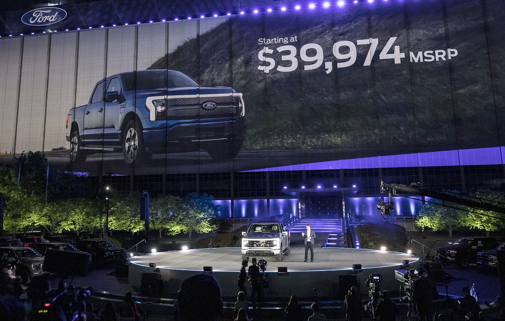지난 19일 미시간 디어본서 열린 포드 F-150 라이트닝 공개 행사. [포드 제공]