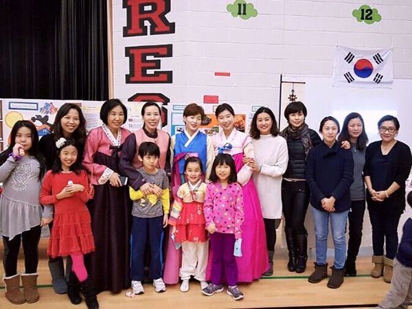 Exlee International Night’행사에 참가한 학생 및 학부모