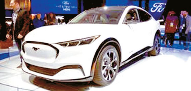 조만간 출시될 포드사의 머스탱 SUV 전기차 모델.