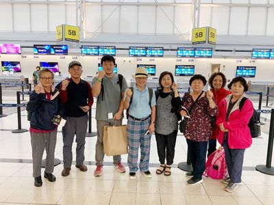 제 1차 시니어 세계일주 여행팀은 10월 27일부터 57일 58박 여정을 떠났다. [사진제공=엠투어] 
