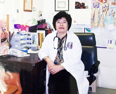 2000년 무렵 아시안 보건센터서 자원봉사를 할 때. 
