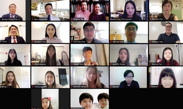 지난 23일 줌 프로그램을 통해 온라인으로 열린 제13회 조 파운데이션 장학금 수여식. [사진 조 파운데이션]