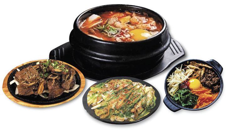플러싱 소공동 두부마을의 자랑인 순두부·갈비구이·파전·비빔밥(부분).