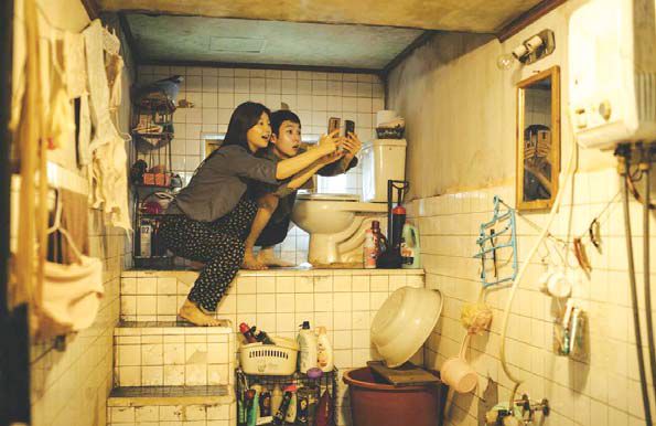 제72회 칸 영화제에서 최고상인 황금종려상을 수상한 봉준호 감독의 영화 '기생충'의 한 장면. [연합뉴스]