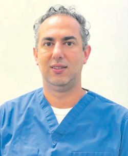 혈관전문의 닥터 아지지 원장이 진료하는 하지 정맥 전문 혈관 전문병원은 정확한 진단과 치료를 제공한다. 오랜 혈관수술과 경험 최첨단 시술장비를 갖추고 하지 정맥류를 치료한다. 