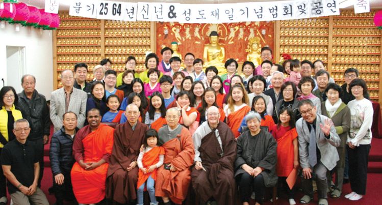 지난 5일 정혜사에서는 신년법회 및 성도재일 행사를 가졌다. 성도재일은 음력 12월8일로 석가가 깨달음을 얻어 부처가 된 것을 기념하는 불교의 명절이다.