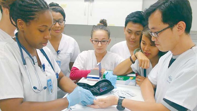 엔젤레스칼리지 간호대학은 RN-BSN과정을 비롯, LVN, MA(Medical Assistant)등 다양한 프로그램을 운영한다.