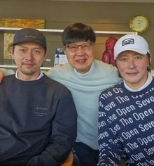 수염 기른 현빈, 볼 빨간 장동건?…미남들의 소탈한 근황
